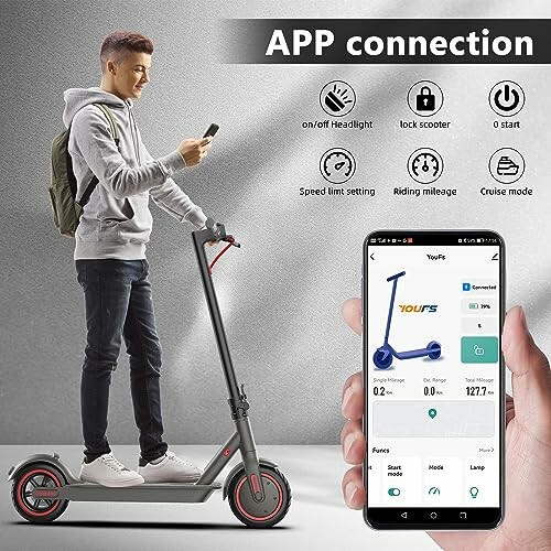 Man met elektrische scooter en smartphone-app