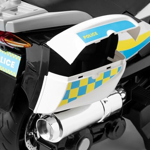 Detail van een politie speelgoedmotorfiets.